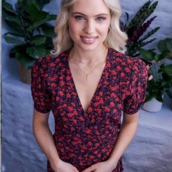 NWOT Sumaia Wrap Midi Dress Uma Floral Print - Picture 13 of 14